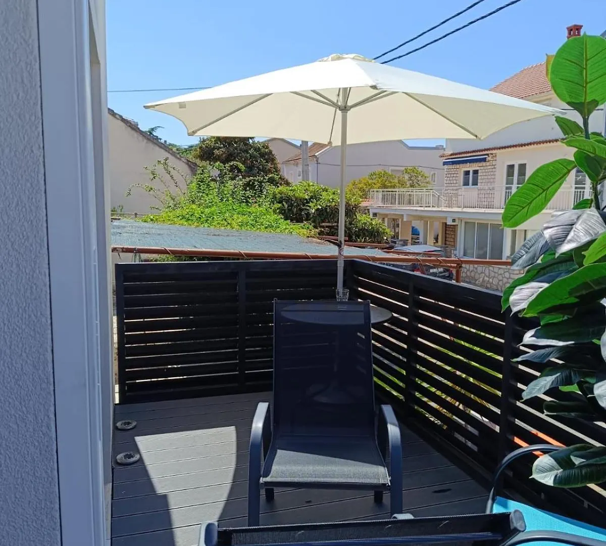 Studio & Apartment Biograd Paszman بيوغْغاد نا موغو